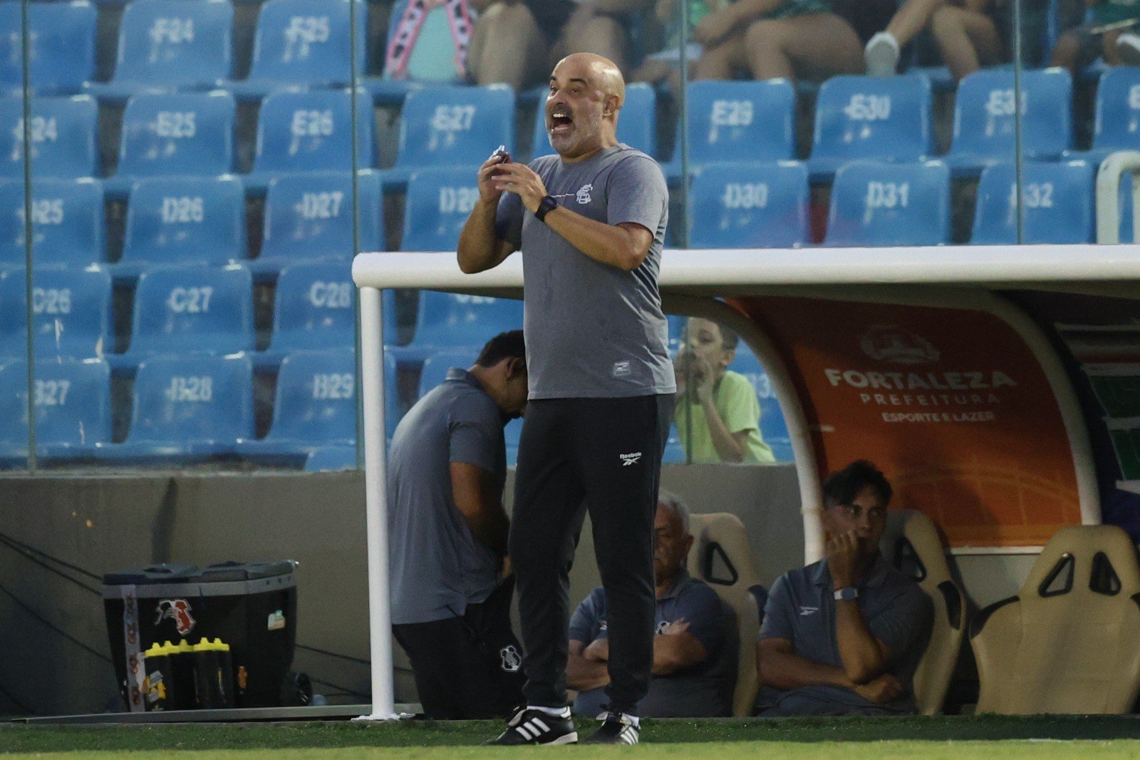 Técnico valoriza reação do Santa Cruz em empate e destaca bola parada ofensiva
