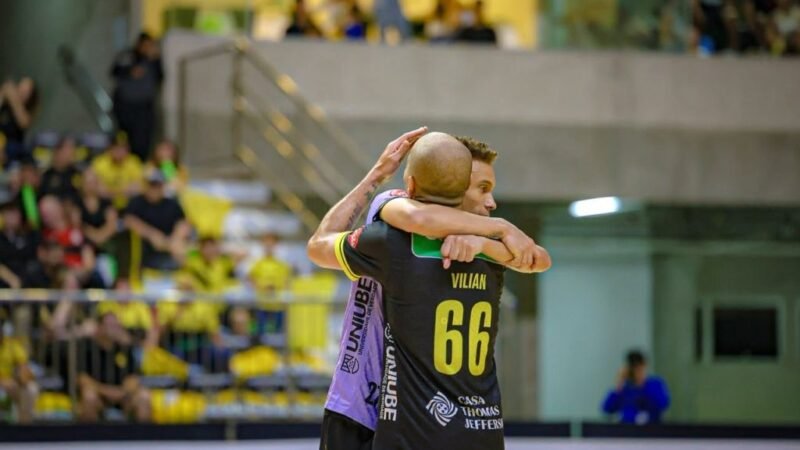 Jaraguá empata em casa com o Praia Clube pelas quartas da Liga Nacional