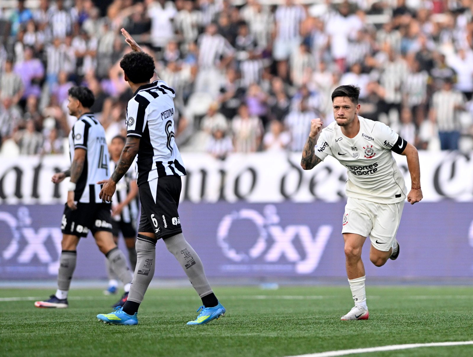 CBF define datas dos jogos do Corinthians contra Botafogo e Atlético-MG no Brasileirão