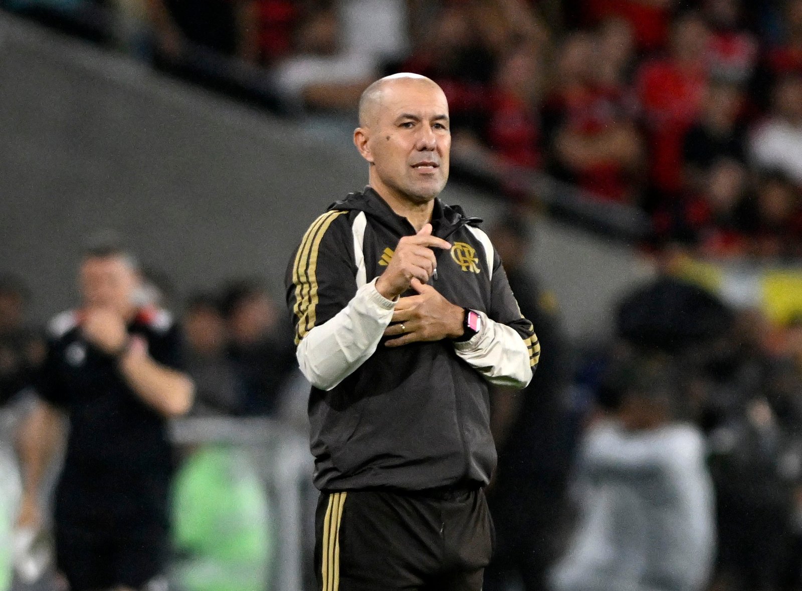 Leonardo Jardim lamenta eliminação do Flamengo na Libertadores: “Frustração grande”