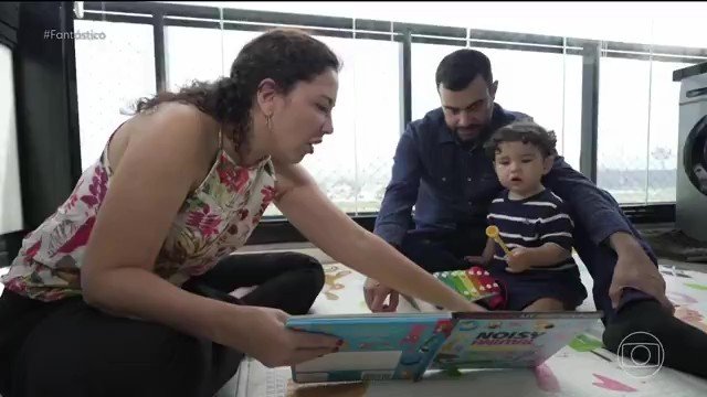 ‘É como se ele tivesse nascido de novo’: menino com surdez rara escuta pela 1ª vez após tratamento inédito; VÍDEO