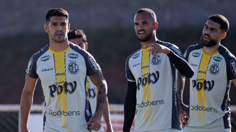 Escalação do Mirassol: André Luis volta de suspensão e acirra disputa por vaga contra o Corinthians