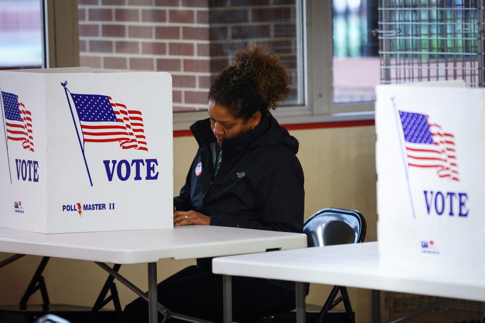 Midterms nos EUA: democratas superam republicanos na arrecadação de fundos