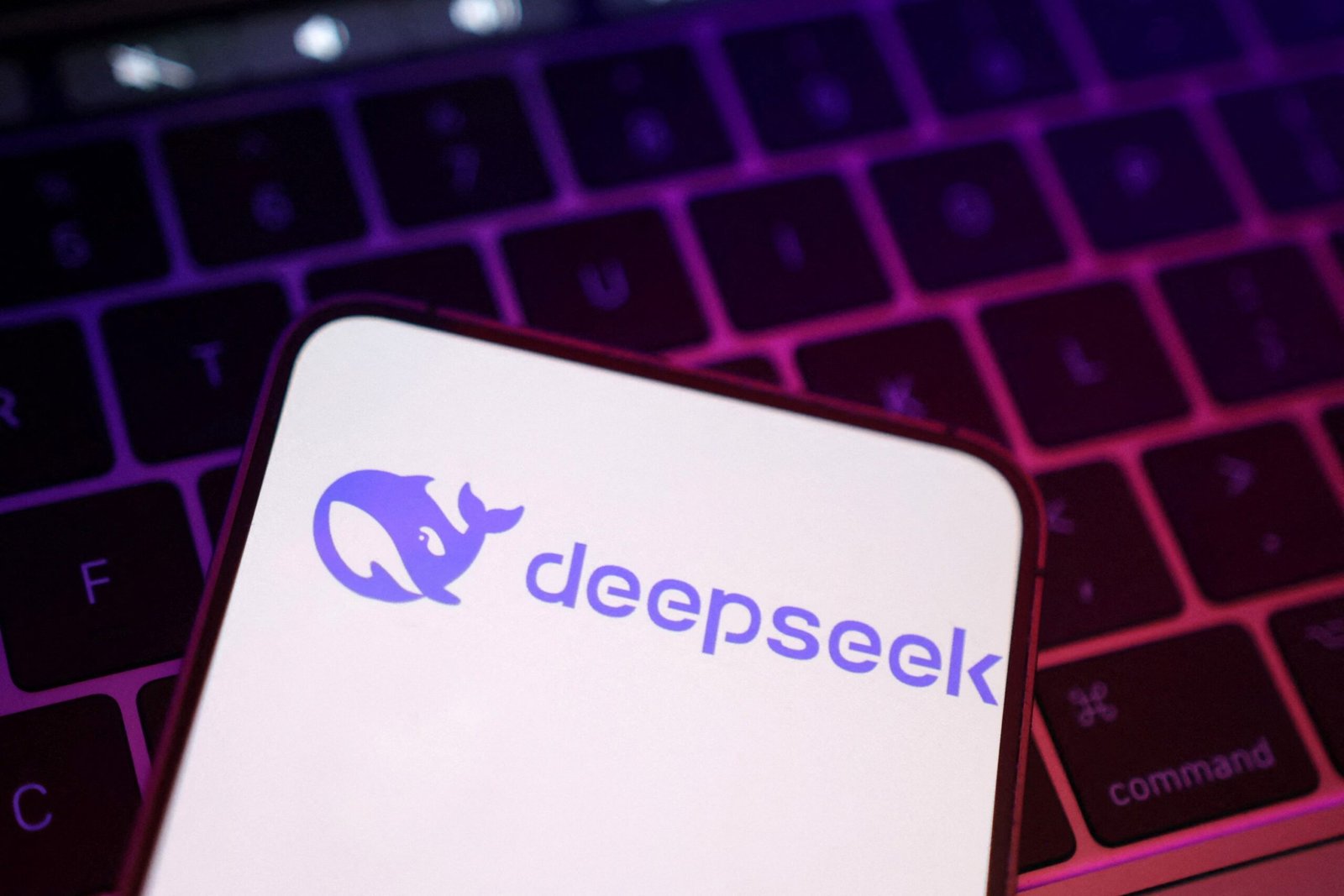 Governo dos Estados Unidos veta uso da IA chinesa DeepSeek em agências governamentais