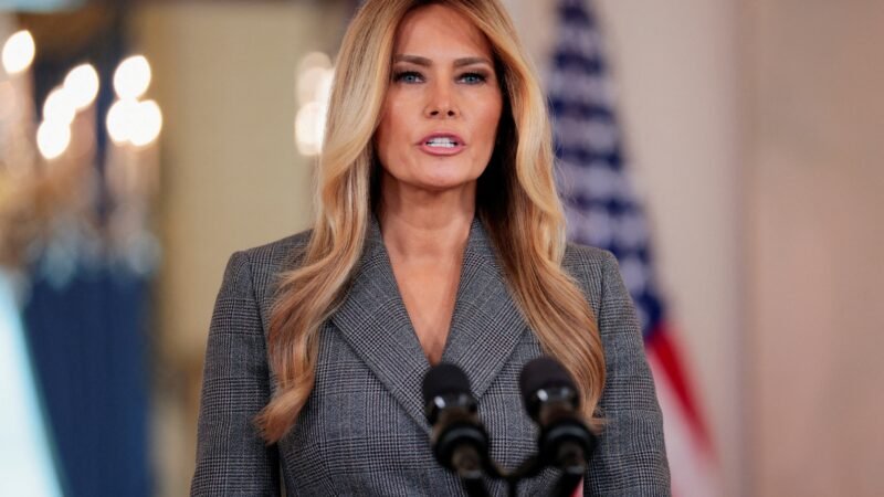 Melania Trump anuncia cessar-fogo para levar ajuda humanitária a cidade após negociação com Ucrânia e Rússia