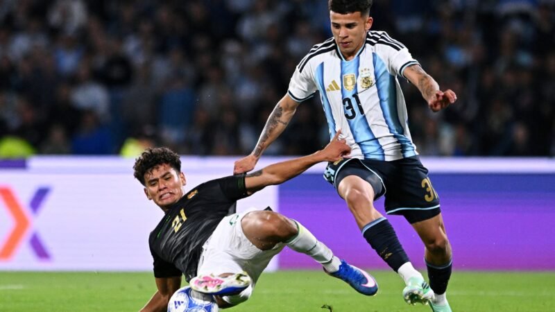 Olho nele, Vasco! Revelação do Boca se destaca na Argentina e é elogiado por Scaloni: “Temos que cuidar dele”