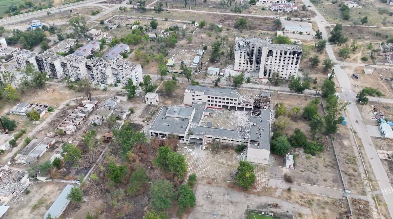 Moradores de Oleshky, na Ucrânia, começam a ser evacuados; Moscou diz que parte da população quer ir para a Rússia