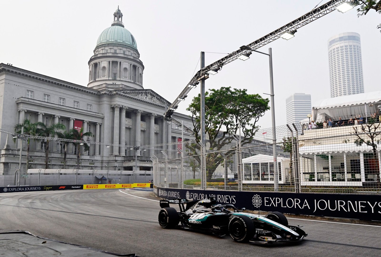 GP de Singapura: Russell lidera treino livre único, e Bortoleto é 16º