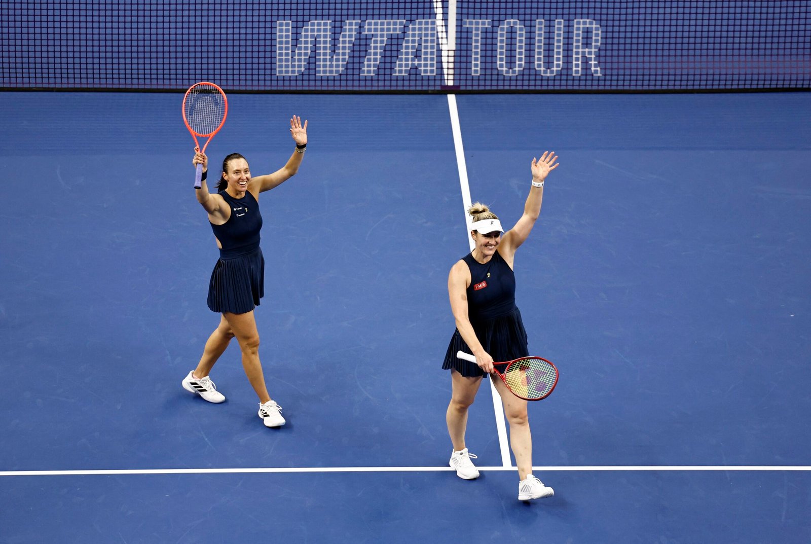 Luisa Stefani e Gabriela Dabrowski vão à sétima final na temporada