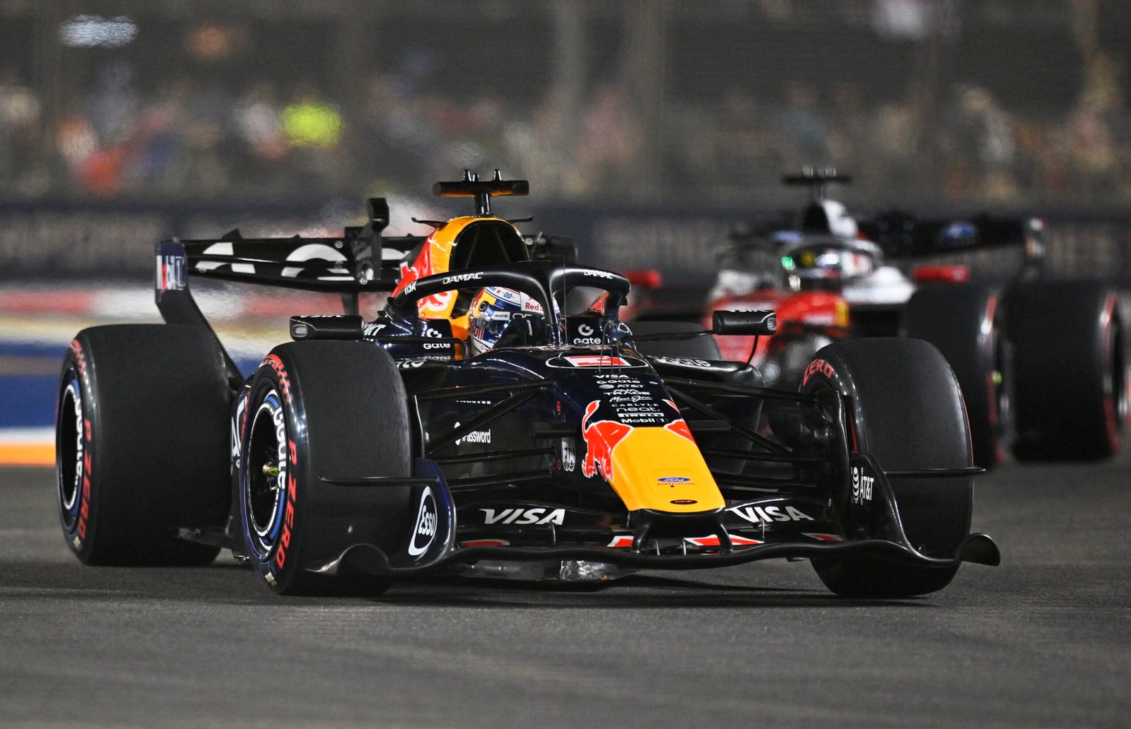 GP de Singapura: Verstappen quebra tabu com vitória; Bortoleto abandona