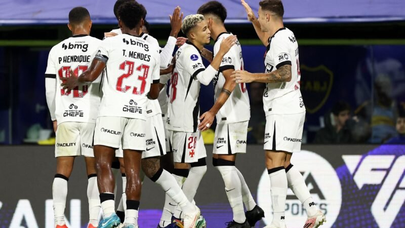 Vasco é o quarto brasileiro a vencer o Boca na Bombonera em mata-mata