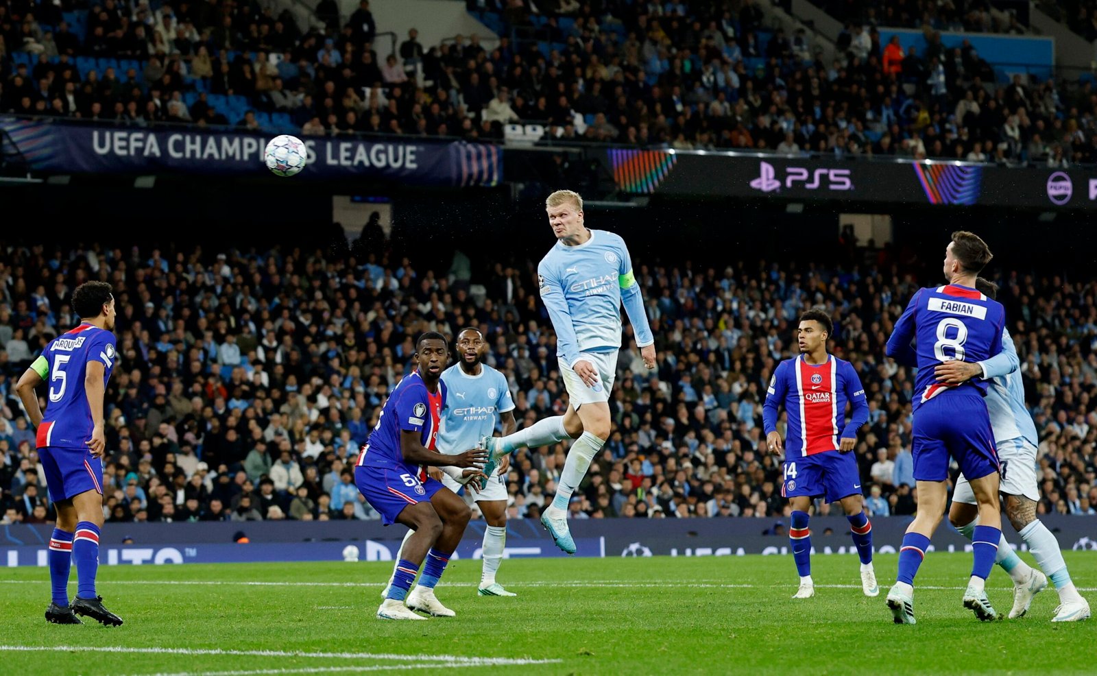 Haaland supera 60 gols na Champions League e pulveriza marca histórica de Messi