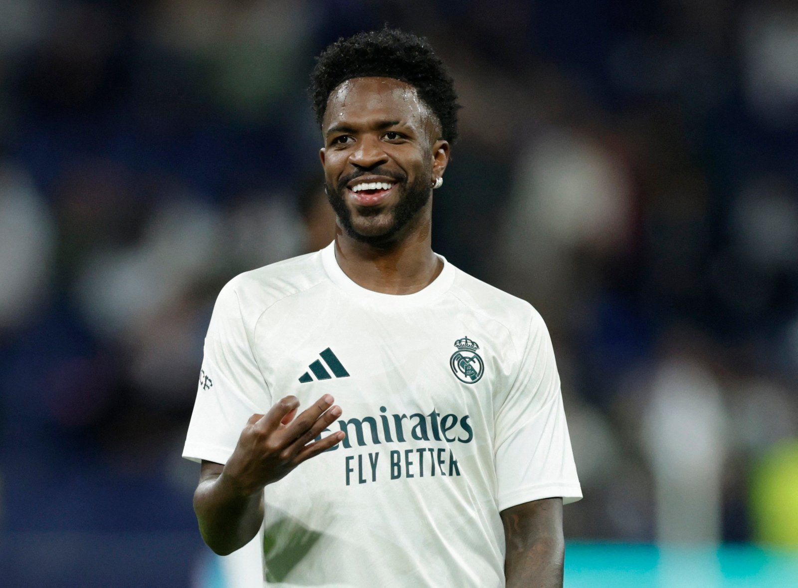 Vini Jr. pula para quinto lugar na lista da Forbes de jogadores mais bem pagos do mundo