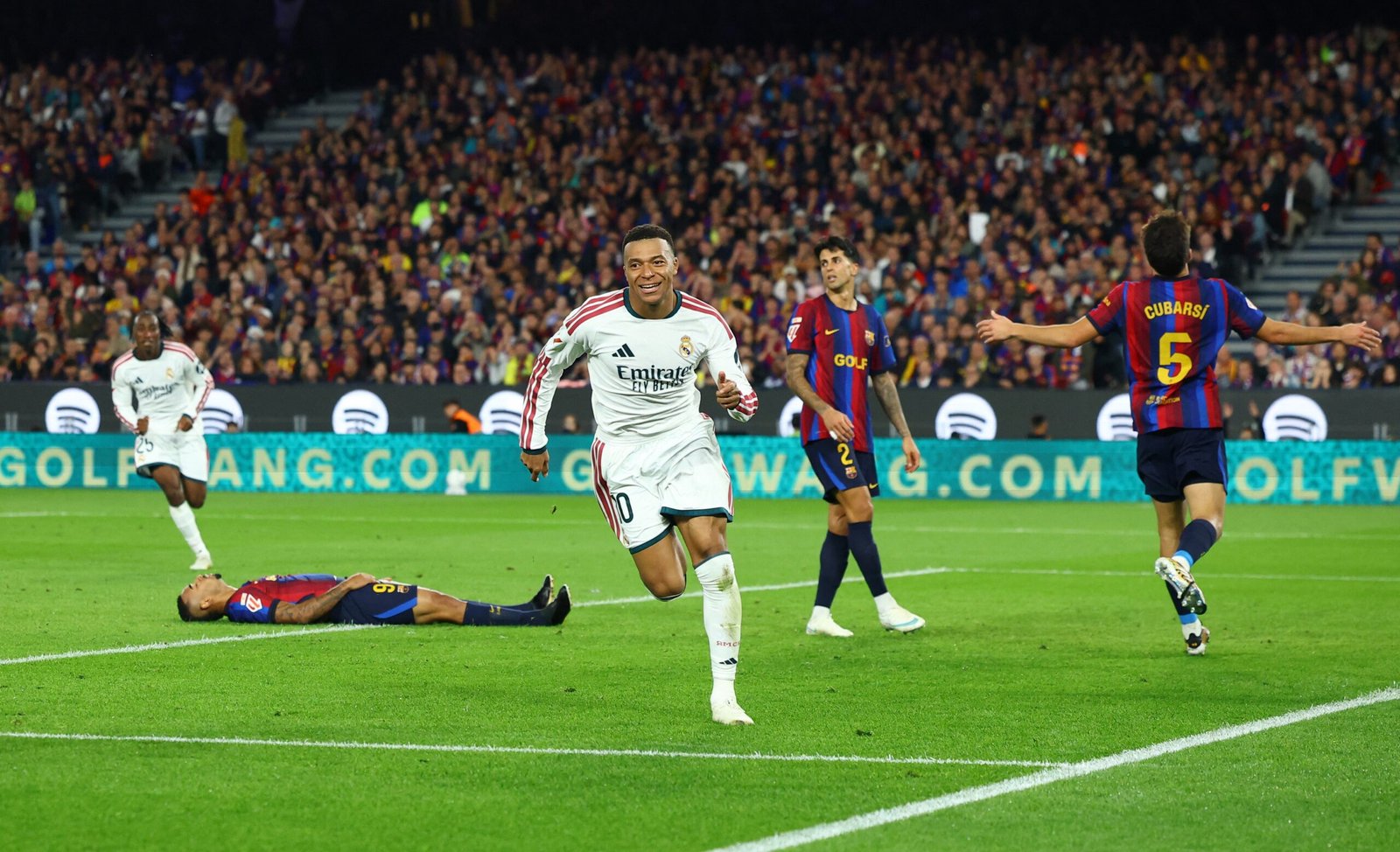 Carrasco do Barcelona, Mbappé chega a 100 gols pelo Real Madrid; veja média