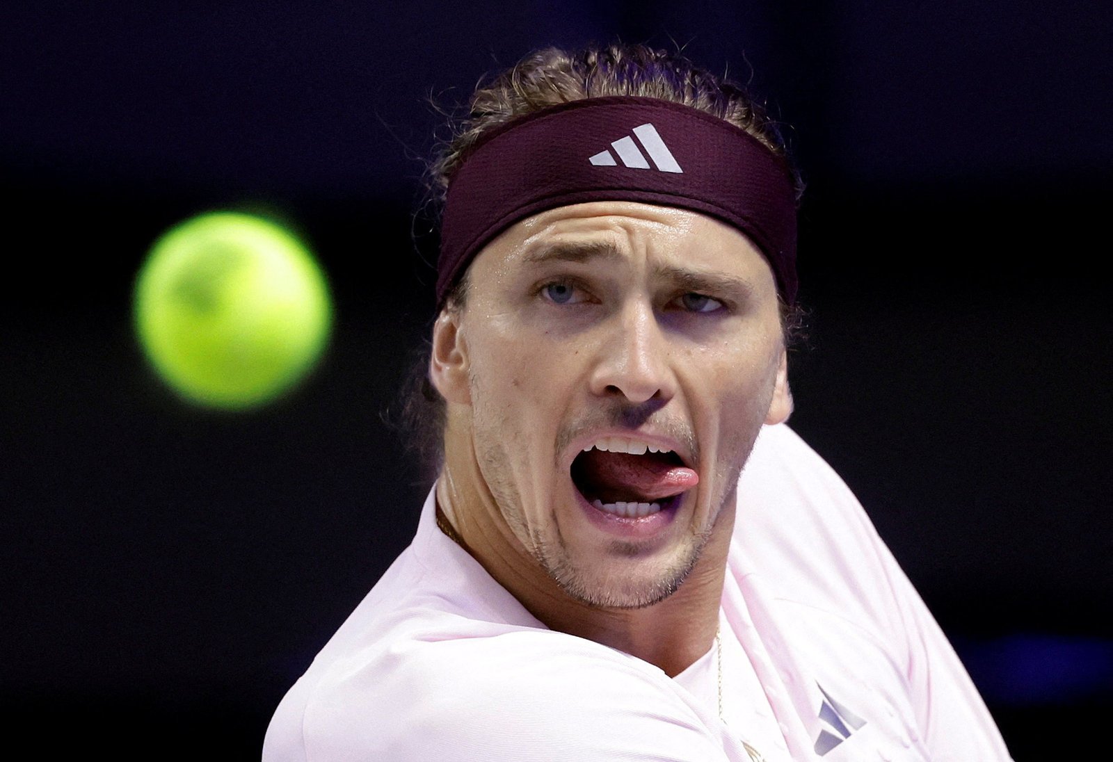Zverev assume liderança do ranking mundial pela primeira vez se vencer top 50; entenda