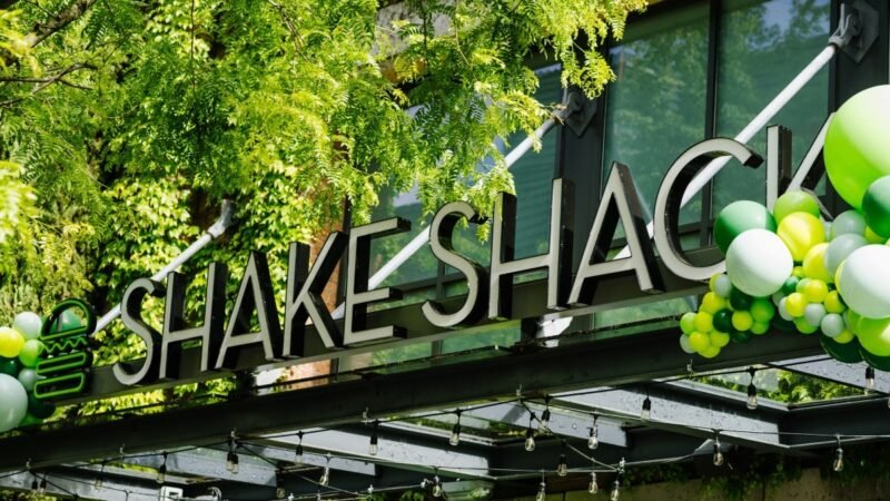 Shake Shack, rede de hambúrgueres dos EUA, chega ao Brasil com plano de abrir 40 restaurantes; veja cardápio