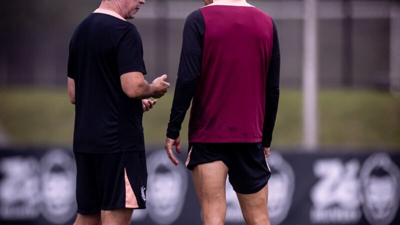 Gabriel Paulista defende Diniz e comissão após demissão do Corinthians: “Os menos culpados”