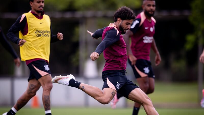 Yuri Alberto faz treino integral com elenco do Corinthians e é liberado para voltar a jogar