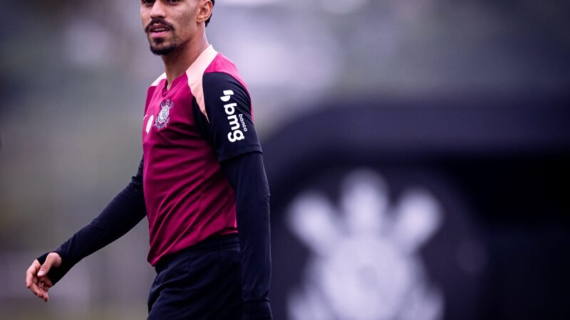 Clima em elenco do Corinthians tem choro de Matheuzinho e preocupação com rebaixamento