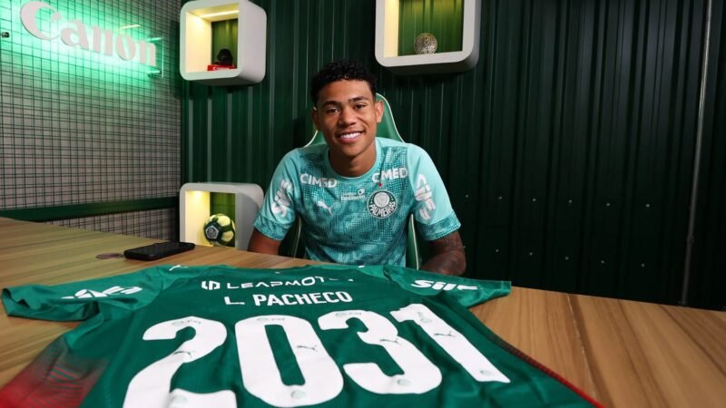 Palmeiras renova contrato de Luis Pacheco até 2031
