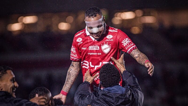 Chances Série B: Vila Nova vence a terceira seguida e tem 65% de possibilidades de acesso direto
