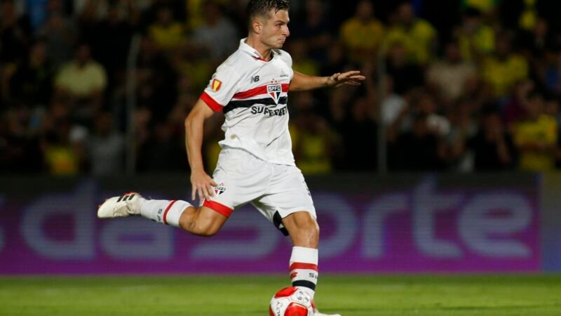 São Paulo sofre transfer ban na Fifa por dívida com agentes de Galoppo