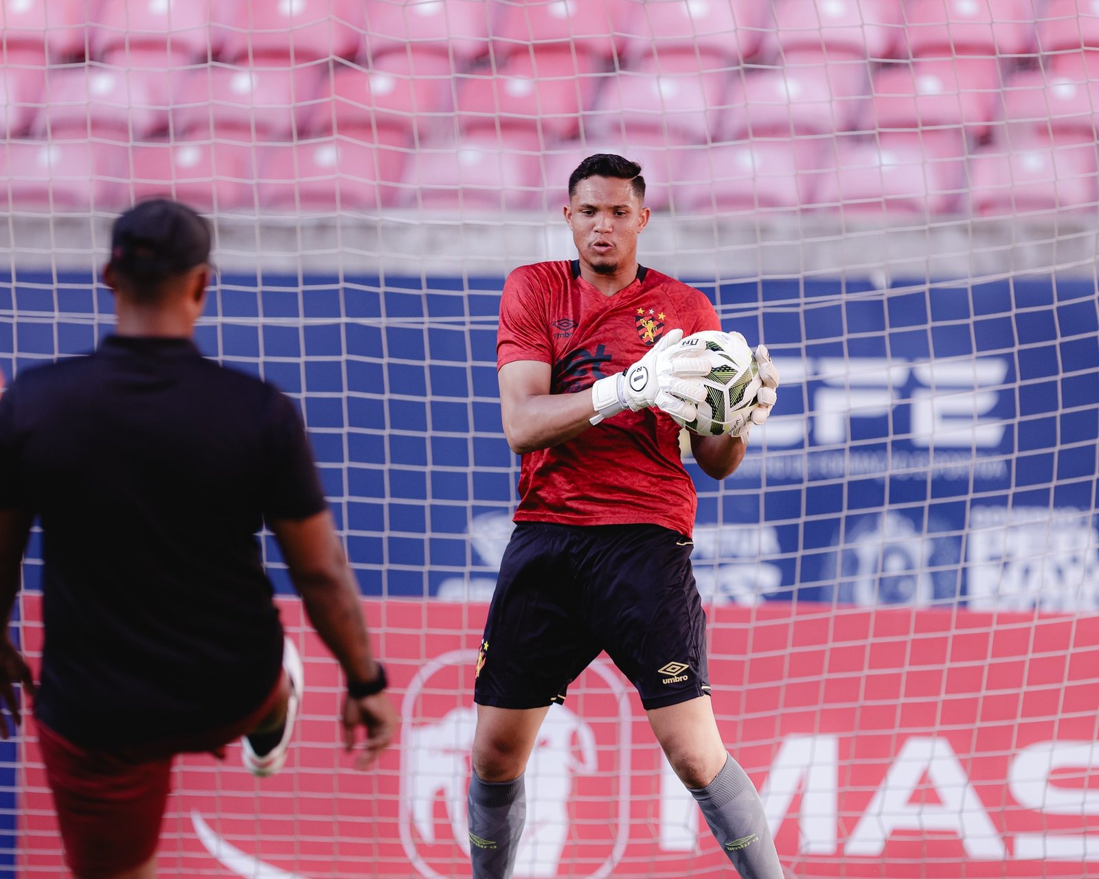 Sergipe anuncia contratação do goleiro Adriano Sousa, ex-Sport