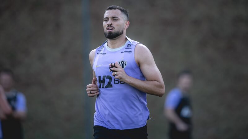 Quem é o reforço do Atlético-MG que ainda não estreou em 2026? Entenda a situação