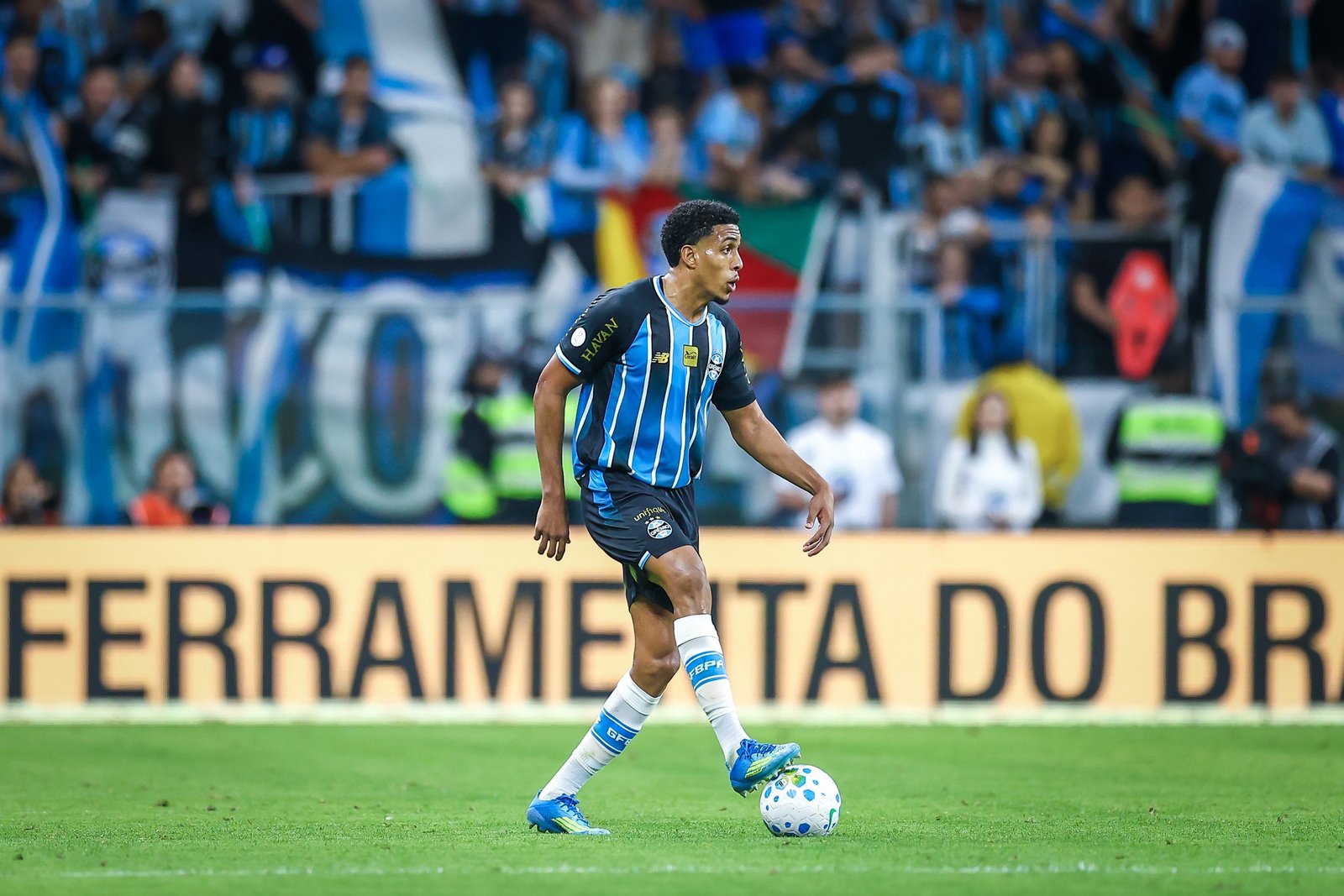 Quem aprovou? Veja a situação dos reforços do Grêmio contratados no segundo semestre