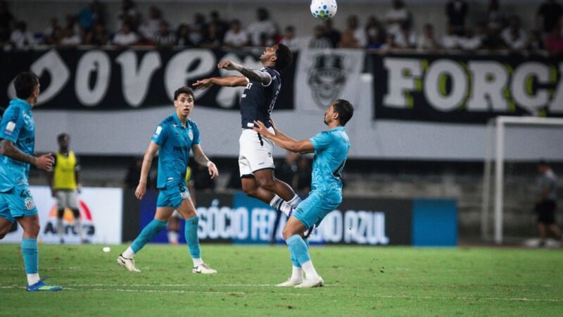 Remo divulga boletim médico e meia vira desfalque na Série A