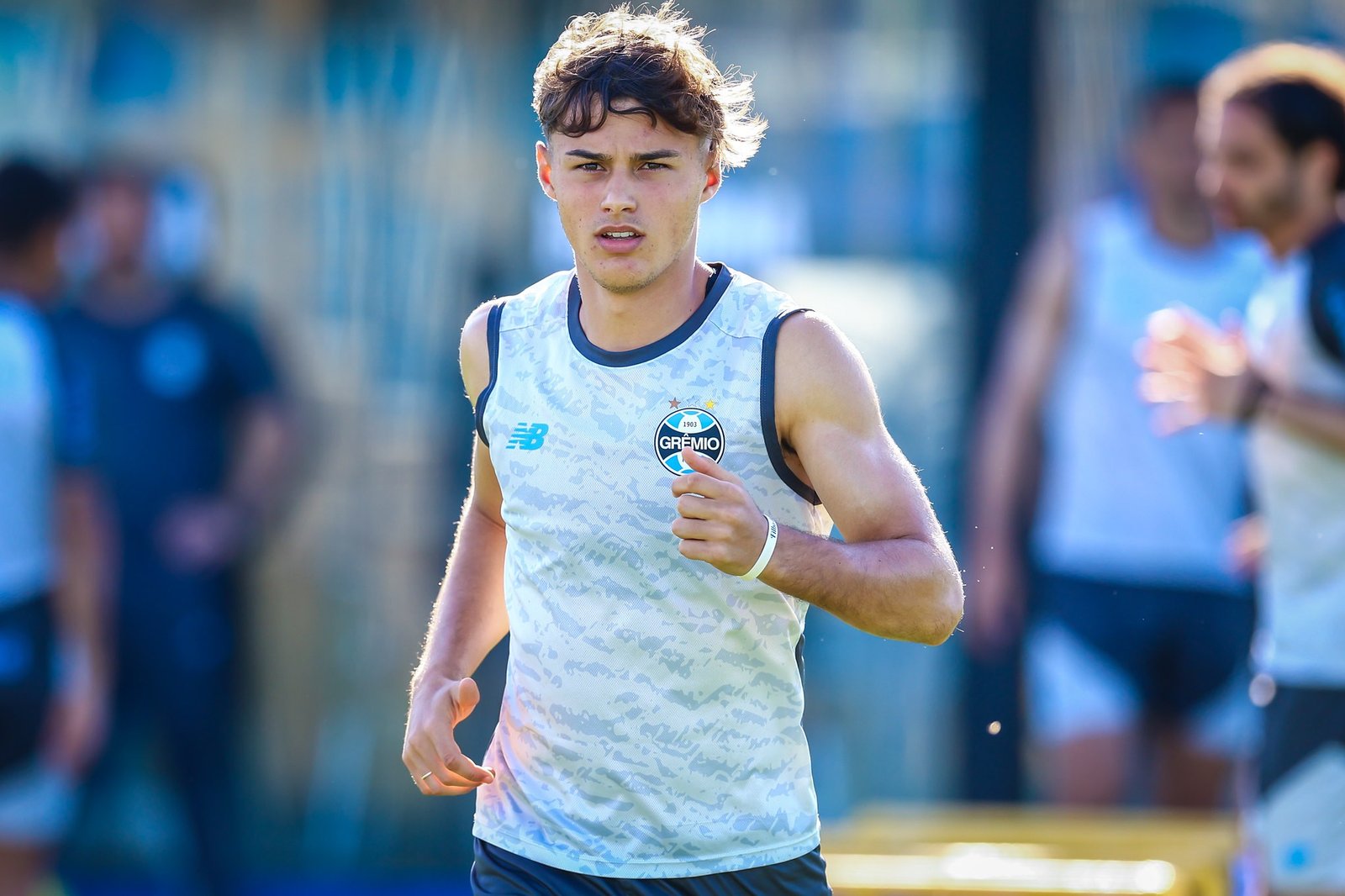 Tiaguinho, Zortéa, Jefinho e mais: como estão as promessas da base do Grêmio em 2026