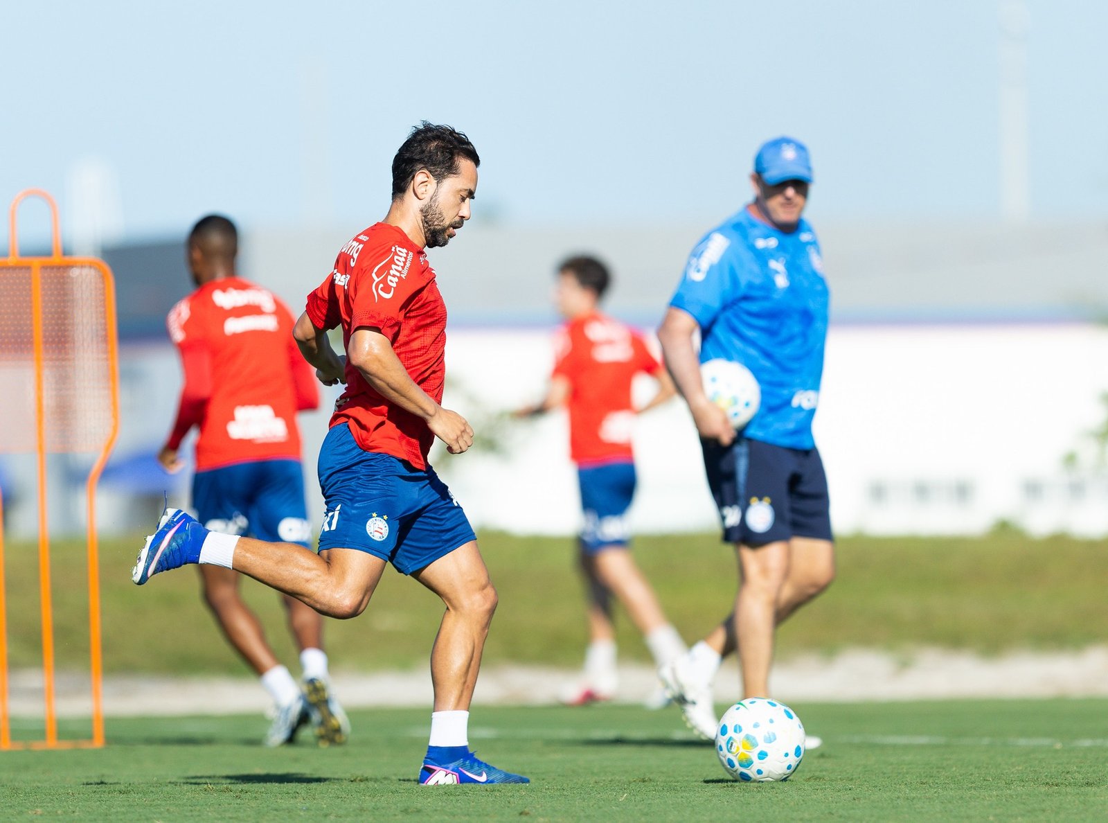 Everton Ribeiro aumenta minutos no Bahia, e Rogério Ceni abre chance de volta ao time titular
