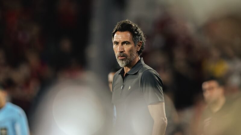 Preocupado com desgaste, técnico do Atlético-MG explica situação de Fred e Cuello