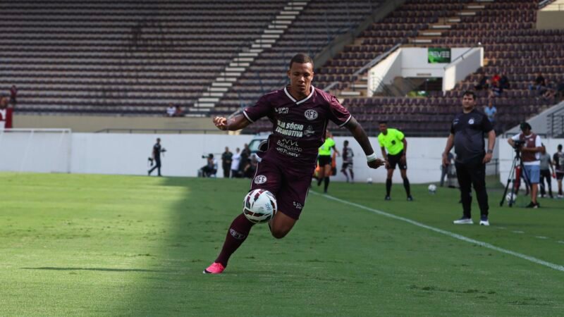 Ferroviária perde Eduardo para 1º jogo da final da Série C e tem quatro pendurados