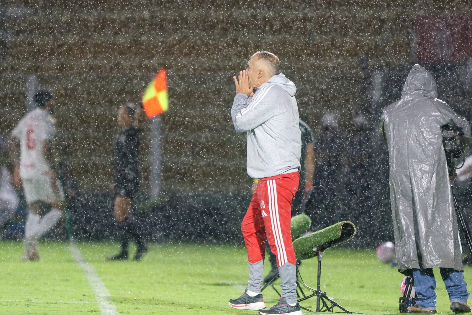 Técnico do Inter blinda Matheus Cunha e Félix Torres e promete: “Faremos a melhor semana do ano”