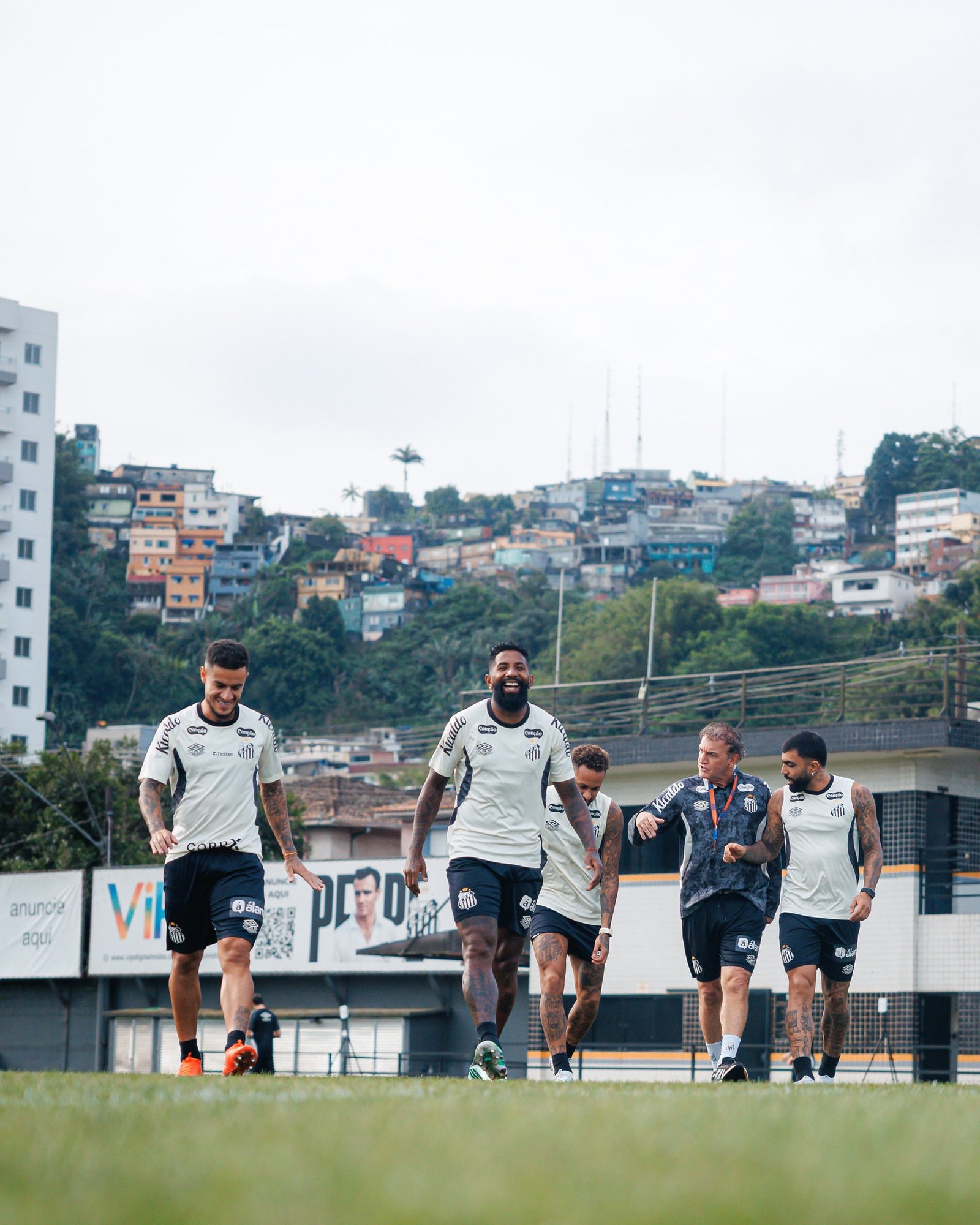 Libertadores e uma marca inédita: o que o Santos disputa no clássico com o Palmeiras