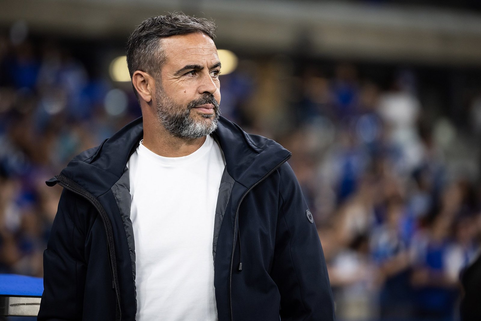 Artur Jorge vê noite do Cruzeiro sem inspiração e comenta vaias da torcida para Gerson