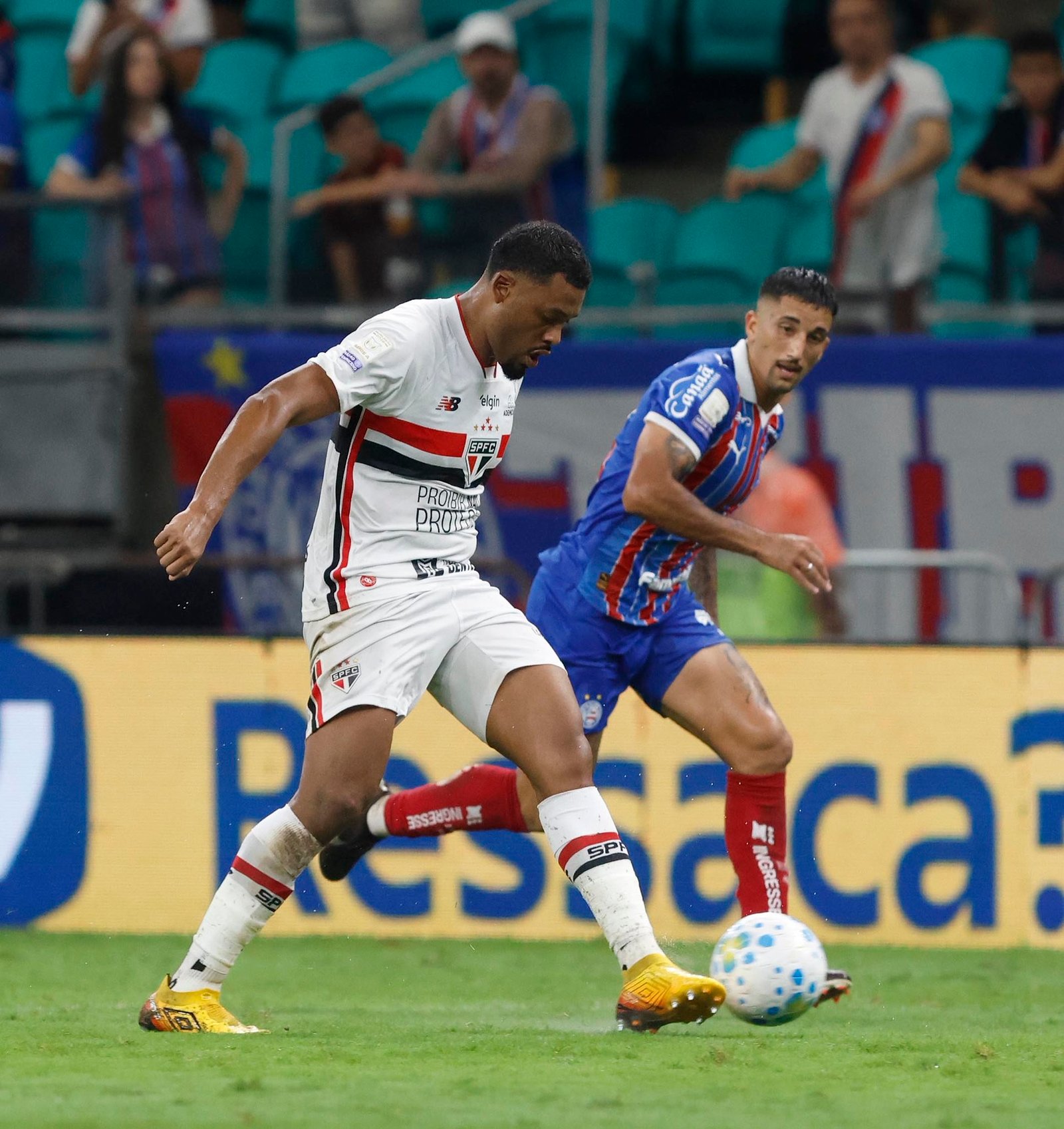 São Paulo evita cartões e perde só um pendurado para o clássico contra o Corinthians
