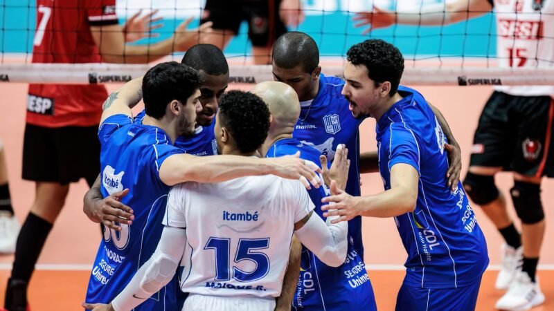 Minas vira sobre o Sesi-Bauru e estreia com vitória na Superliga Masculina