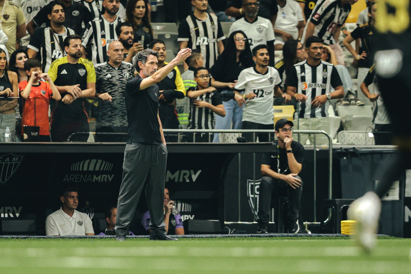 Domínguez faz diagnóstico sobre fase do Atlético-MG e pede humildade: “Em vez de reagir, agir”
