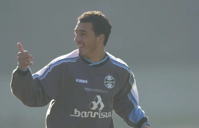Morre o ex-volante do Grêmio Émerson Leal