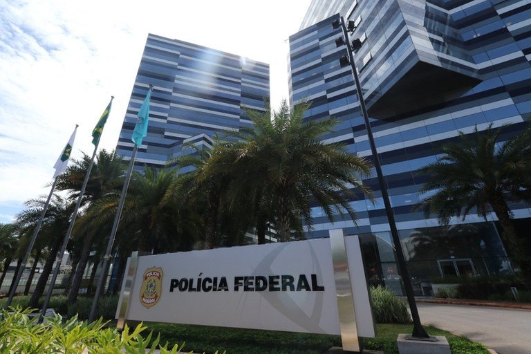 PF arquiva investigação sobre suposta interferência dos EUA nas eleições brasileiras