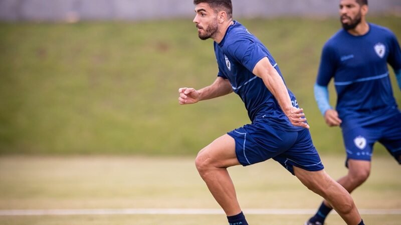Londrina tem três retornos para jogo decisivo contra o Avaí; veja provável escalação