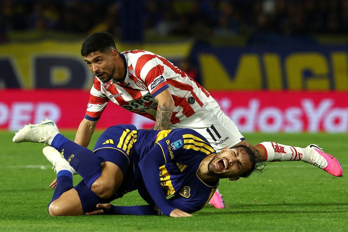 Paredes tem lesão no músculo posterior da coxa e desfalca Boca Juniors nos jogos contra o Vasco