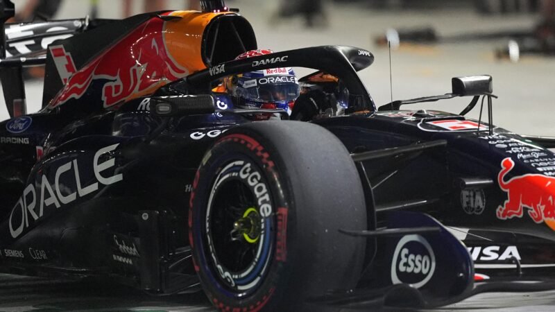 GP de Singapura: Verstappen chega a 50 poles, e Bortoleto larga em 14º; veja grid