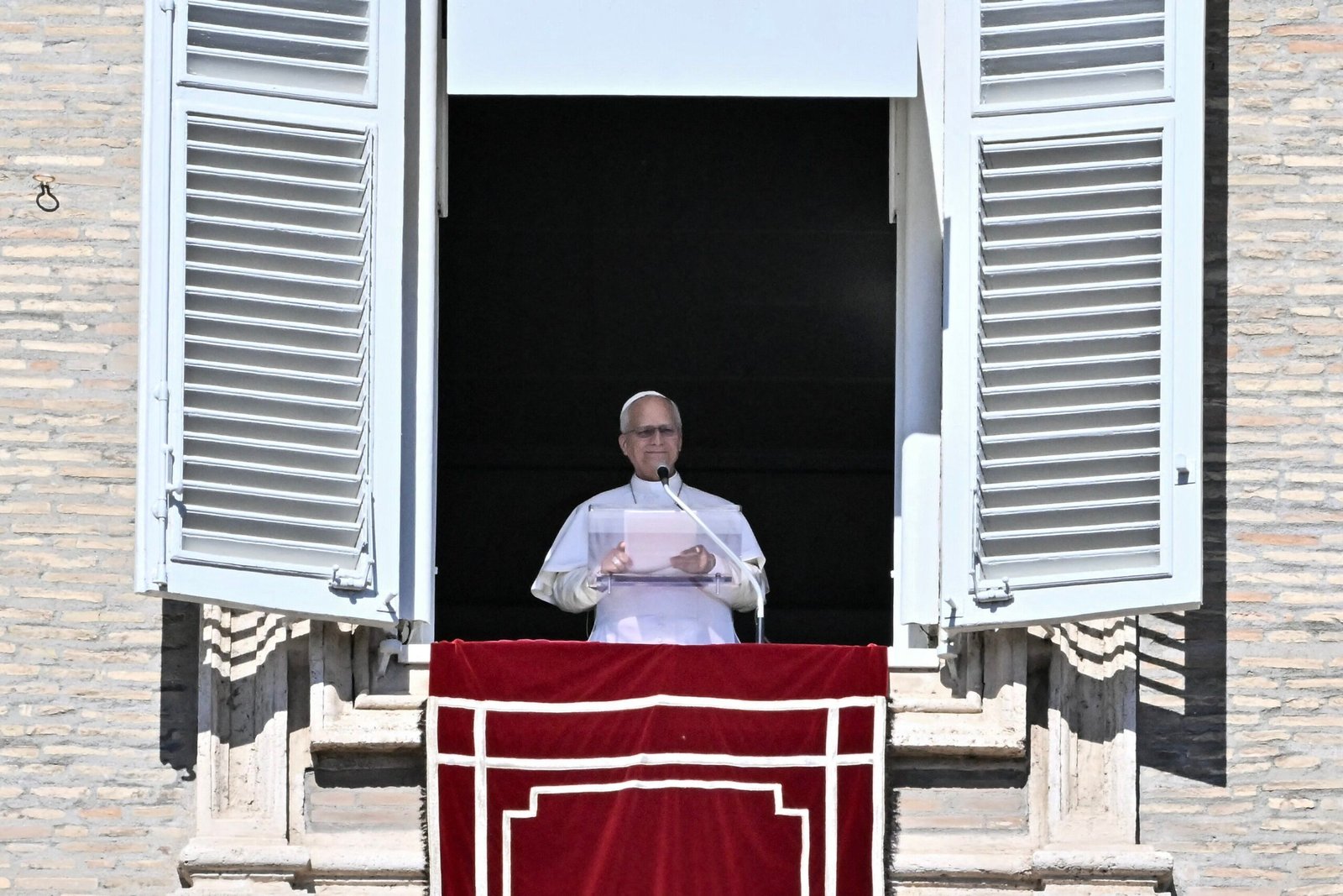 Operação do papa Leão XIV para retirada de nódulo deve ocorrer na terça-feira, diz Vaticano