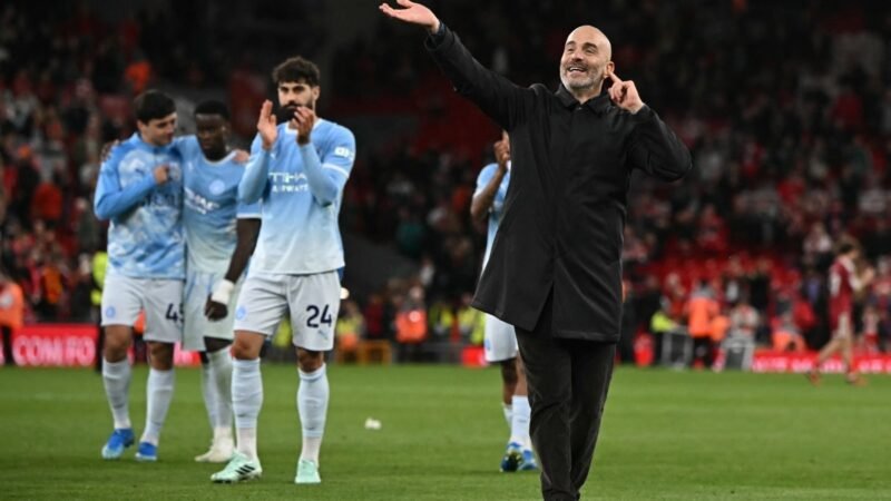Maresca rebate críticas à festa do City em Anfield após condenação: “O que querem que a gente faça?”