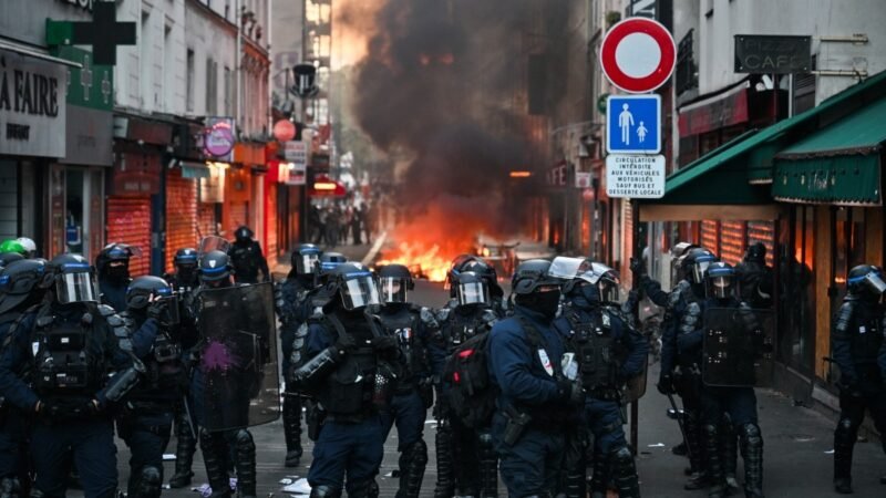 PSG x Lyon é adiado por conta de manifestações na França
