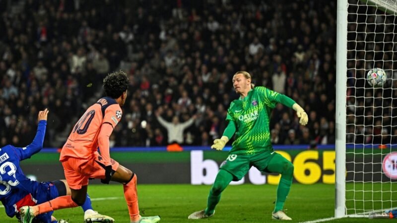 Jornal critica Safonov, do PSG, por levar dois gols no próprio canto: “Pesadelo no primeiro poste”