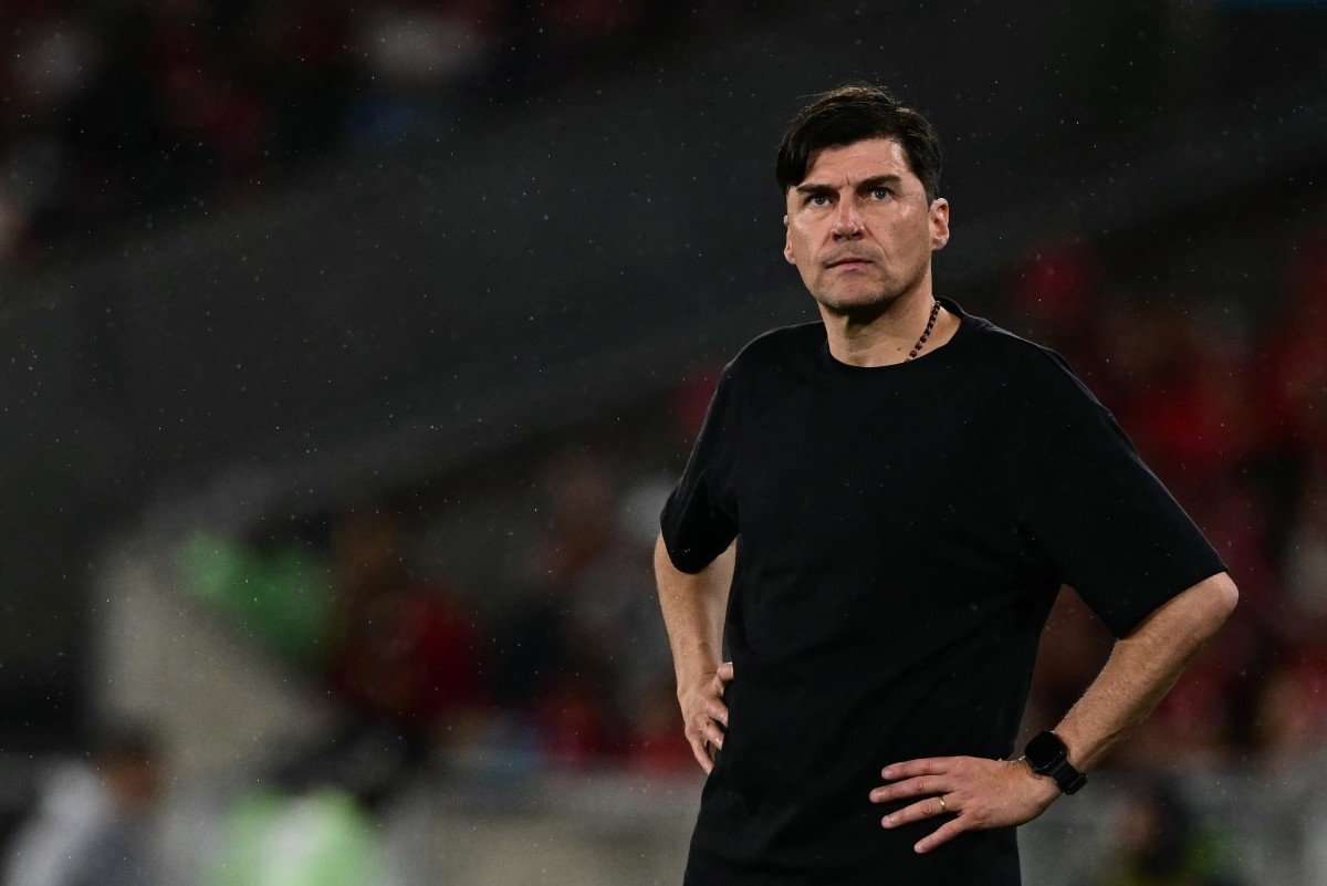 Técnico uruguaio do Estudiantes celebra Maracanazo contra o Flamengo: “Experiência fabulosa”